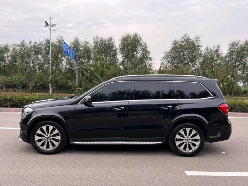 枣庄19年奔驰GLS4
