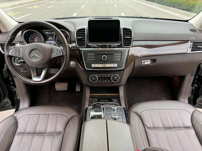 枣庄19年奔驰GLS1