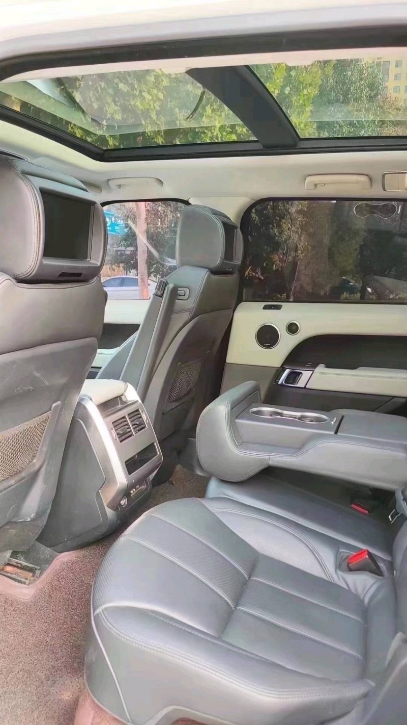 邢台14年路虎揽胜运动3