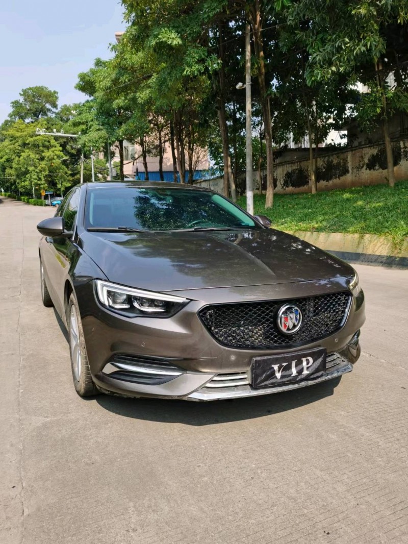 东莞20年别克君威2