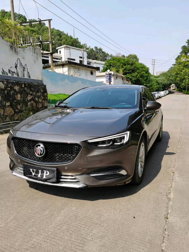 东莞20年别克君威3