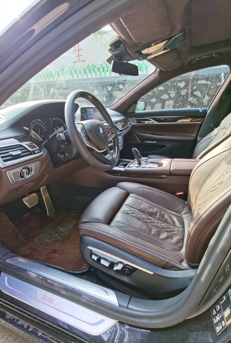 东莞17年宝马7系7