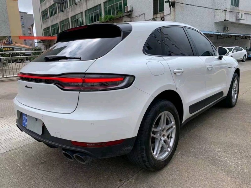中山21年保时捷Macan5