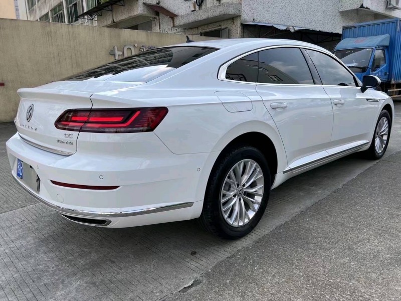 中山20年大众CC6