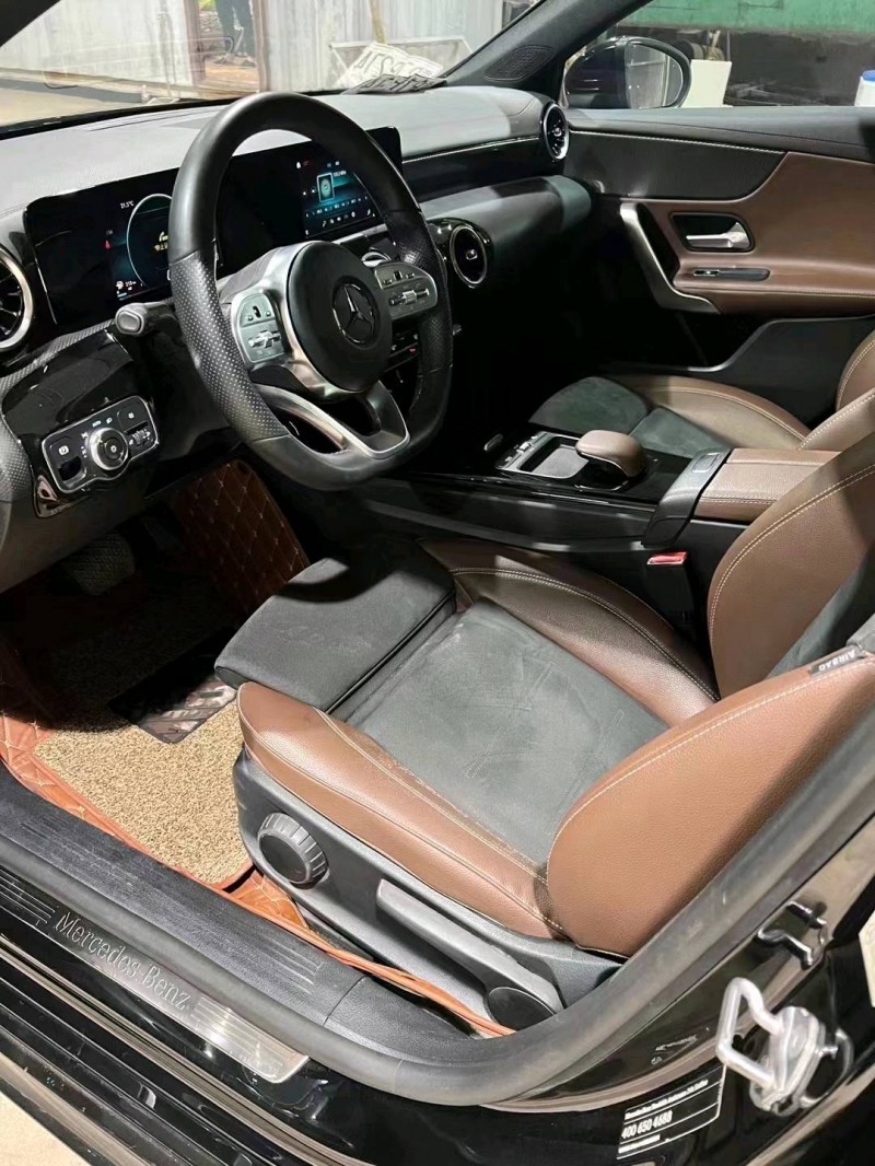 石家庄19年奔驰A4