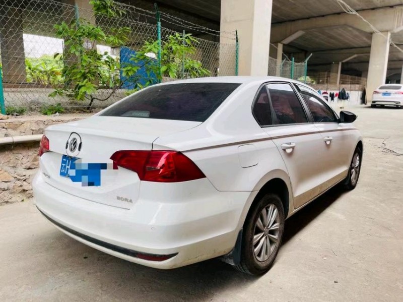 广州17年大众宝来7