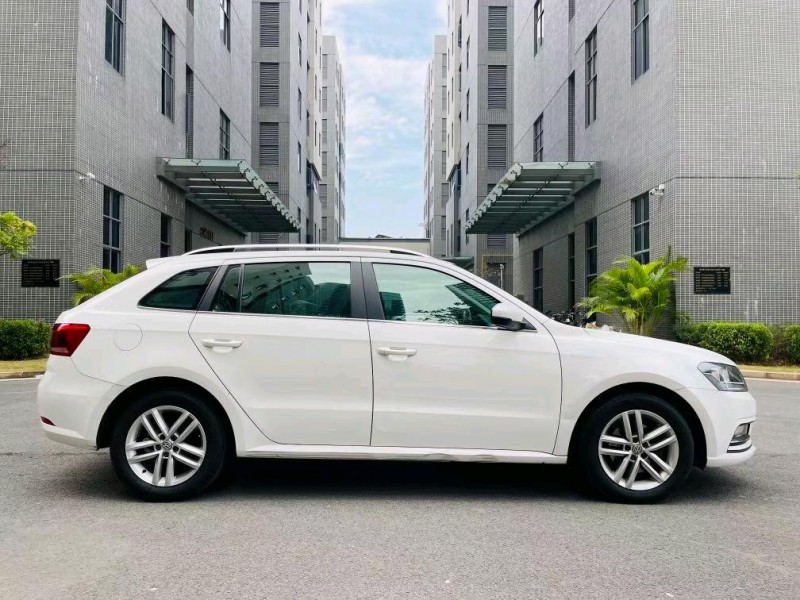 东莞16年大众朗行7