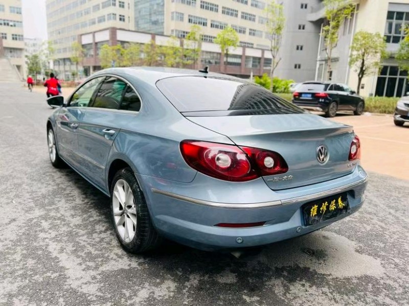 东莞11年大众CC8