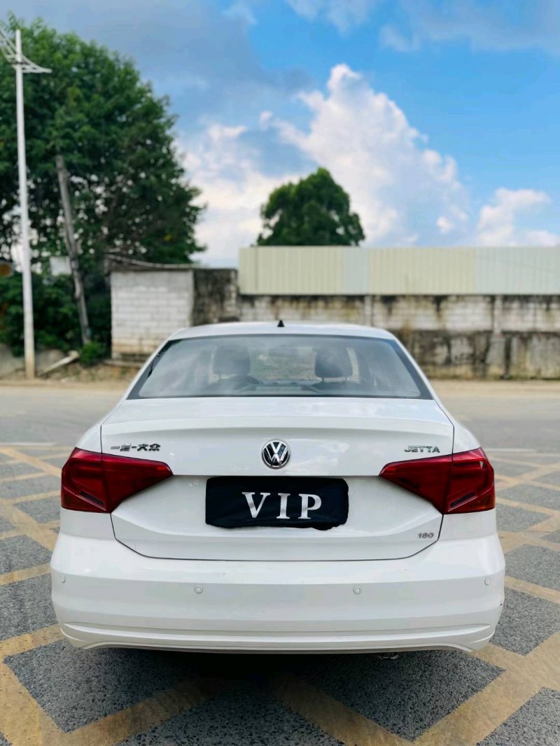 东莞18年大众捷达8