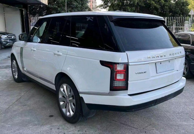 广州16年路虎揽胜行政3