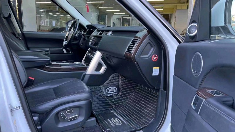 广州16年路虎揽胜行政8