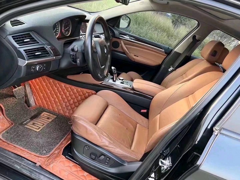 济宁09年宝马X62