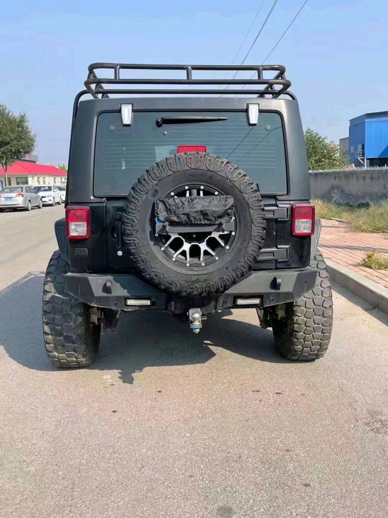 潍坊13年Jeep牧马人9