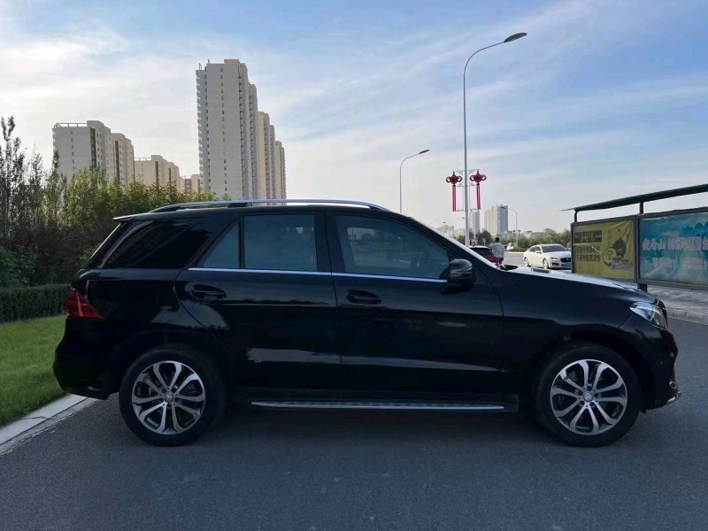 保定16年奔驰GLE4