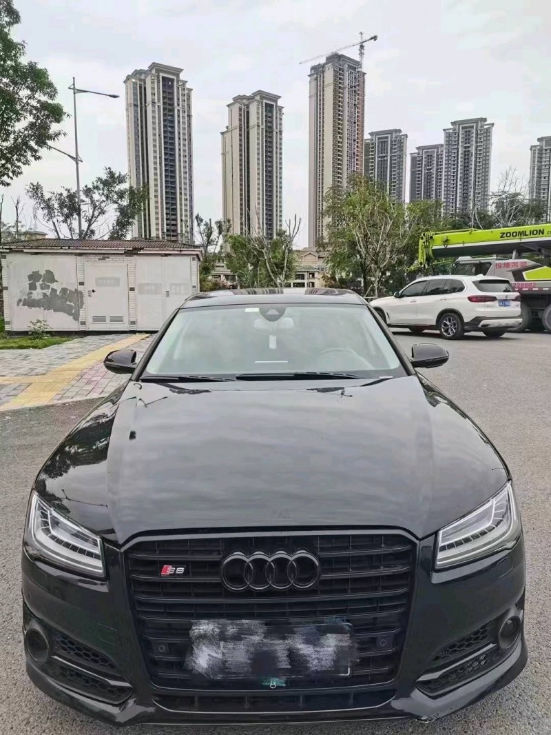 重庆14年奥迪A8L1