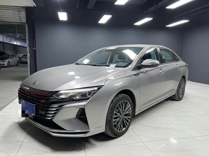 成都22年东风奕炫4