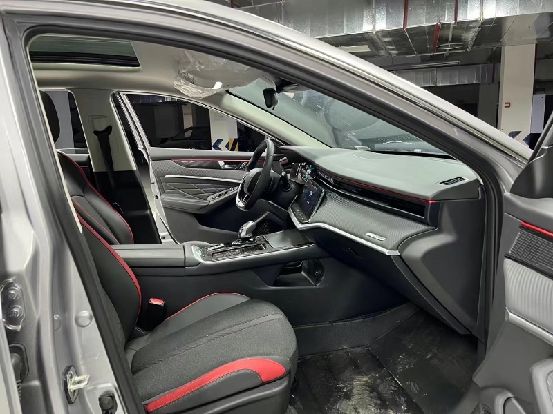 成都22年东风奕炫9