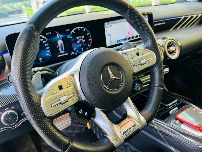 聊城20年奔馳AMG5