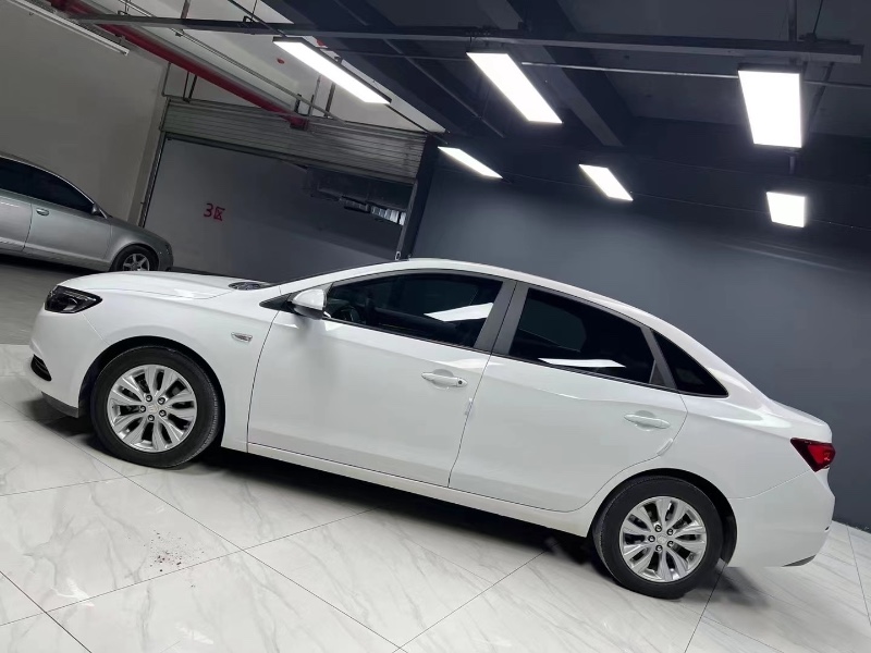 成都20年别克英朗4