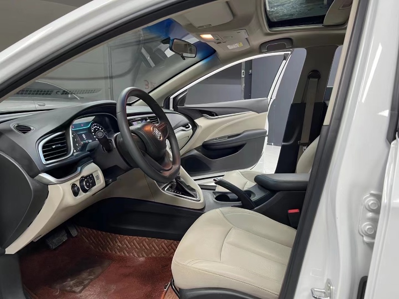 成都20年别克英朗9