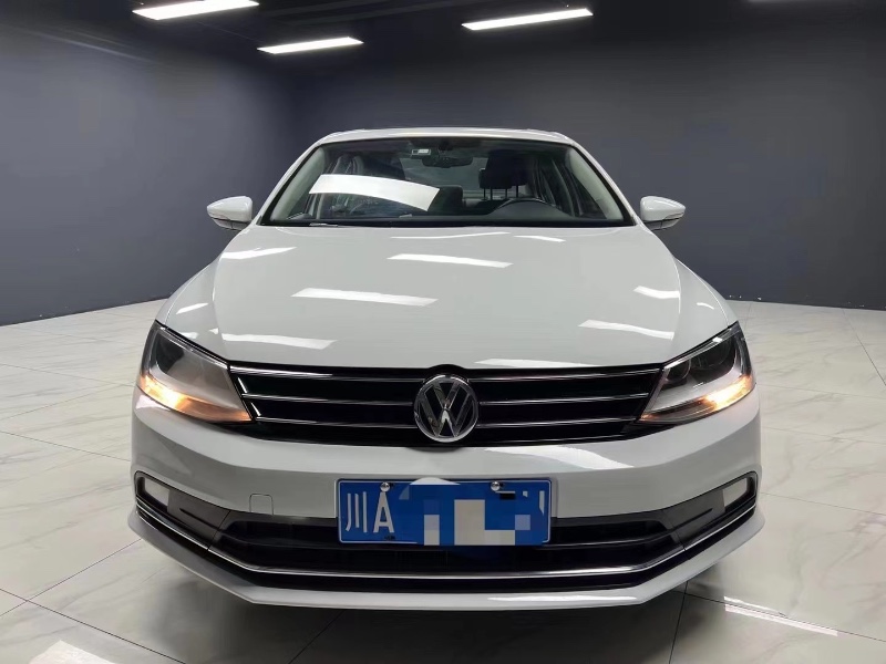 成都19年大众速腾1