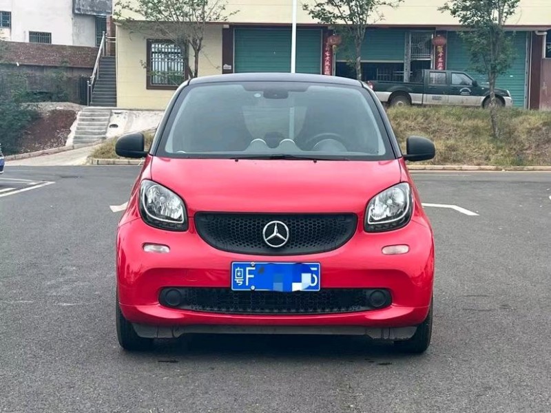 东莞17年奔驰smart1