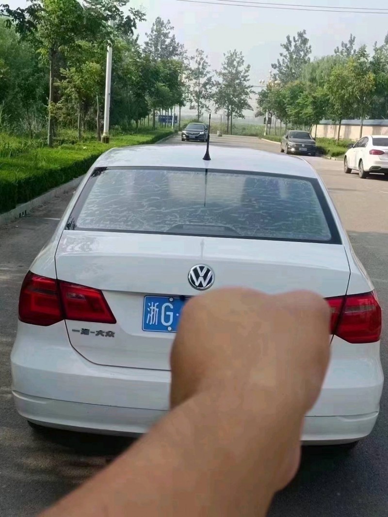 北京18年大众捷达8