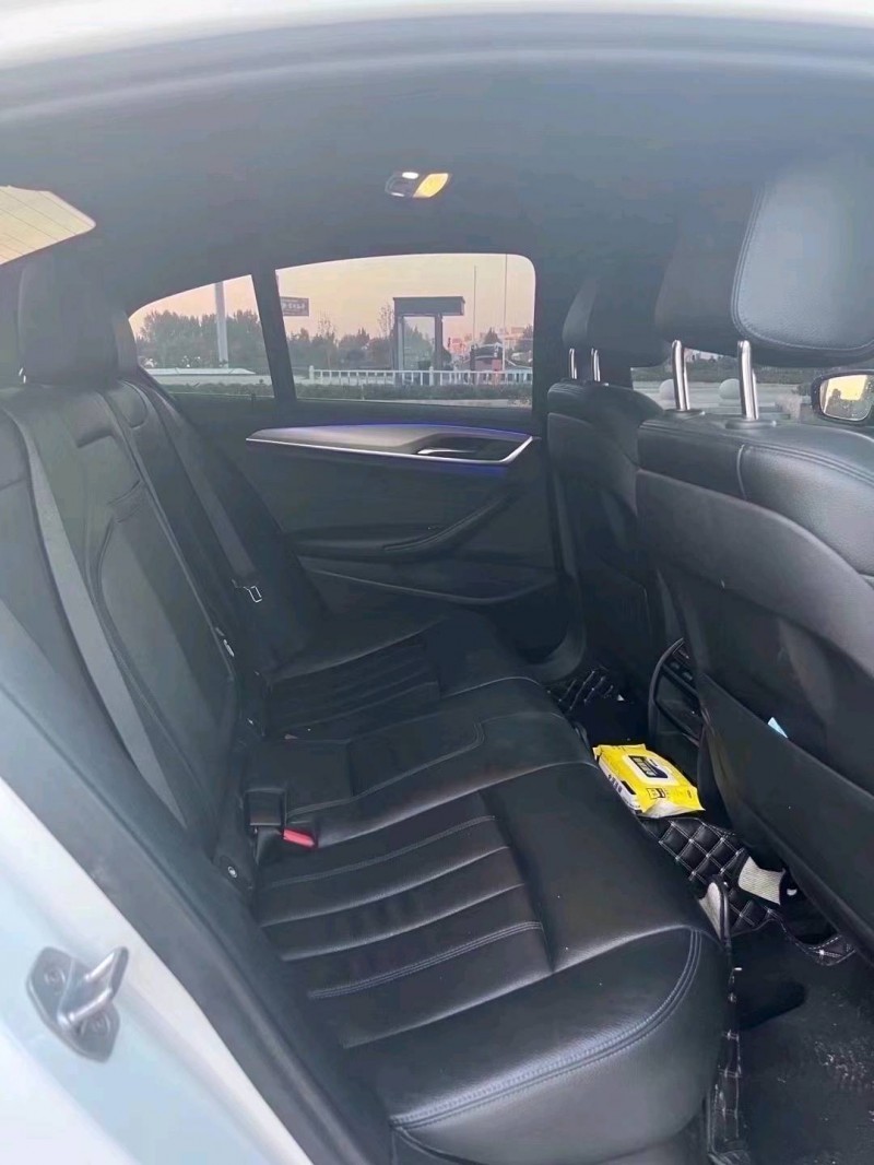 北京18年宝马5系6