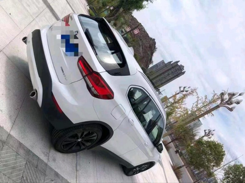 成都21年宝马X14