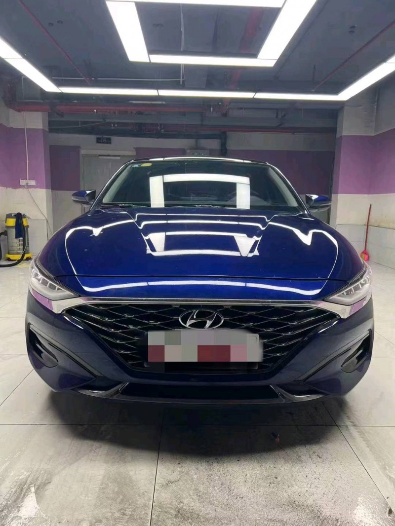 重庆20年现代菲斯塔1