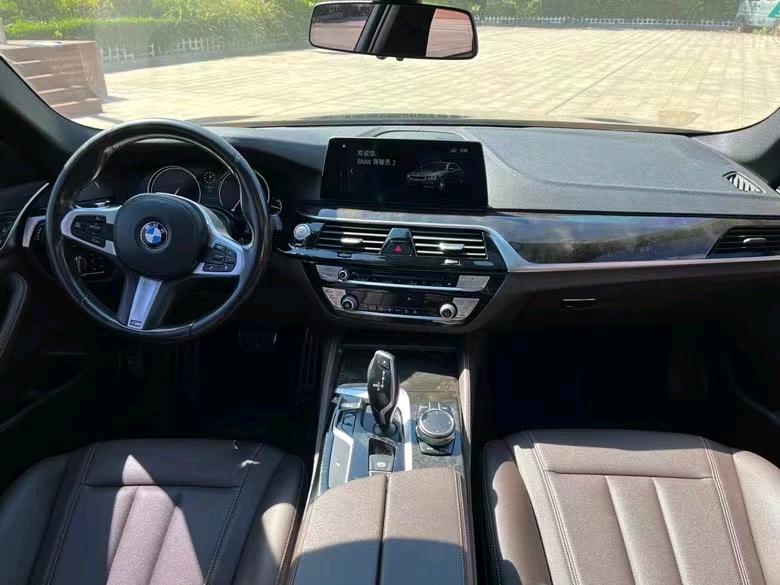 盐城18年宝马5系3