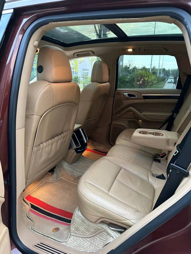 盐城13年保时捷卡宴5