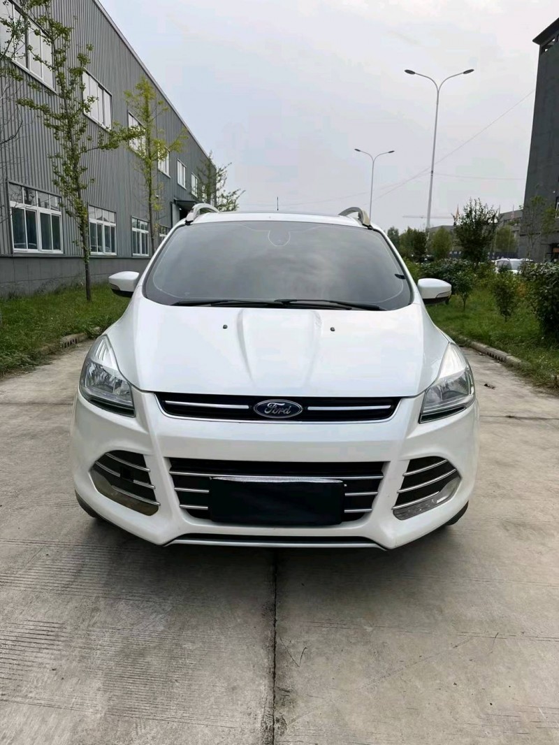 徐州13年福特翼虎1