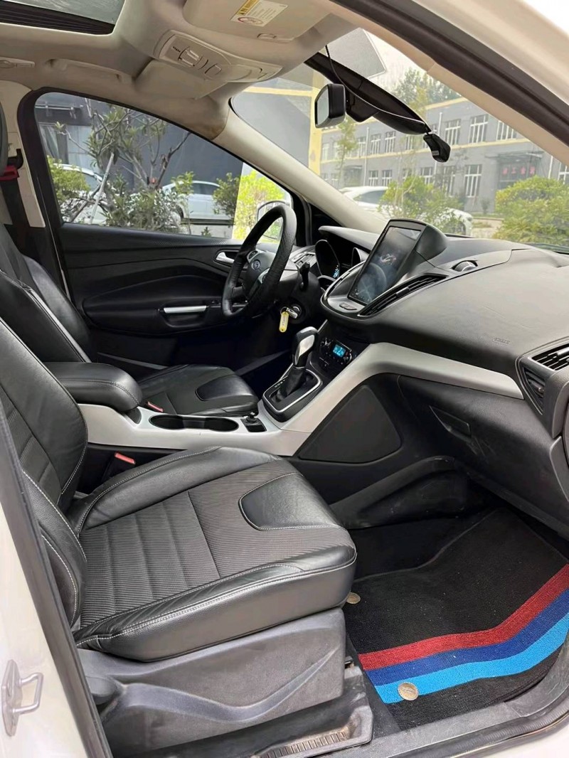 徐州13年福特翼虎6