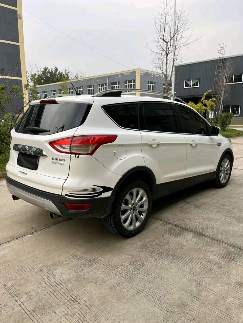 徐州13年福特翼虎8