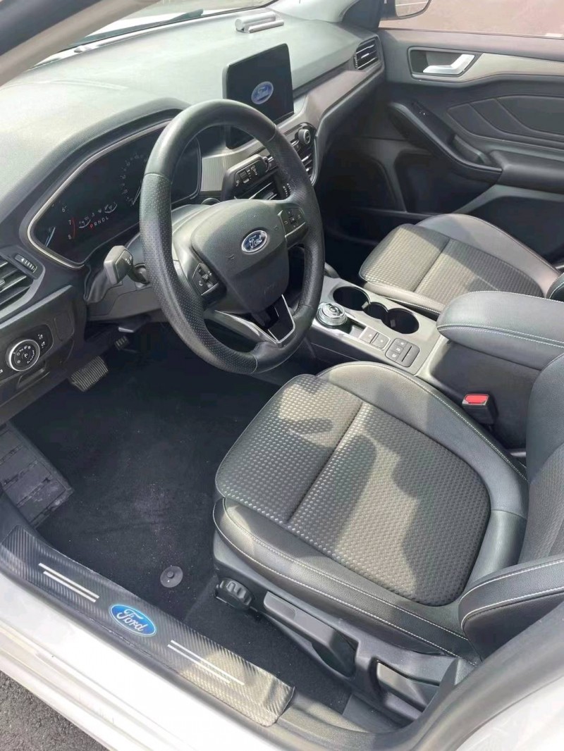 徐州20年福特福克斯7