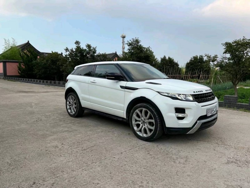 青岛14年路虎极光5