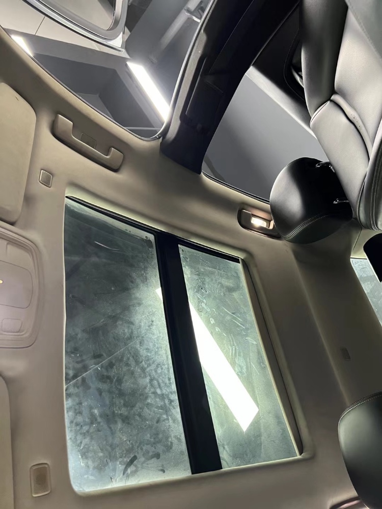 成都18年凯迪拉克XTS9