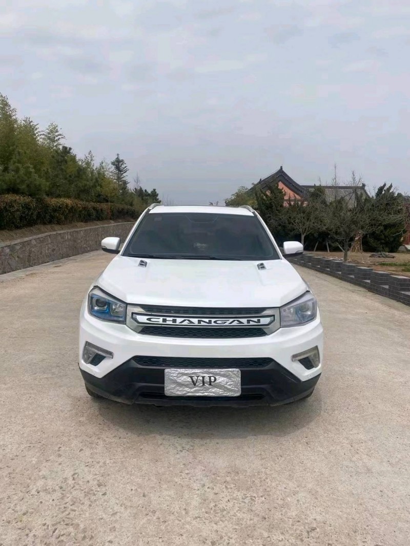青島17年長安汽車CS751