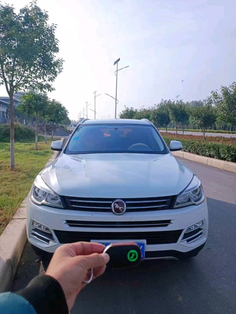 枣庄18年汉腾汽车X71