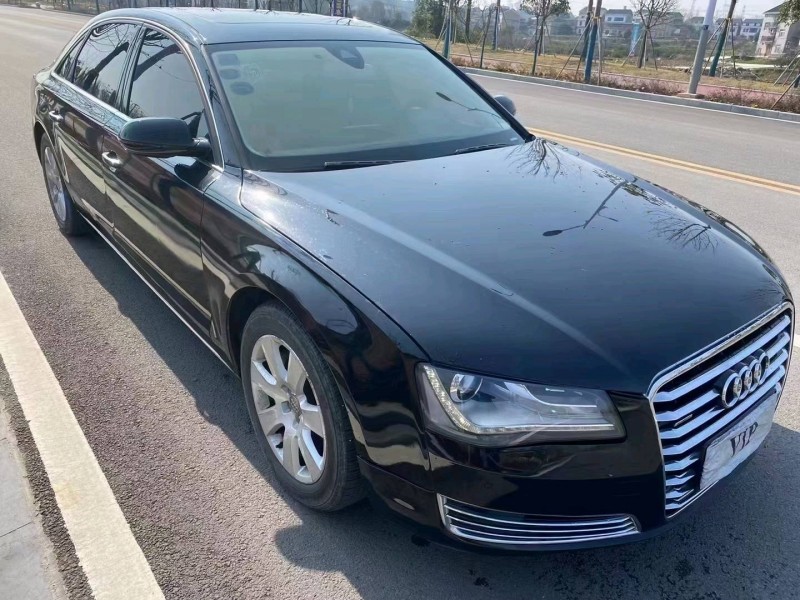 北京14年奥迪A8L2