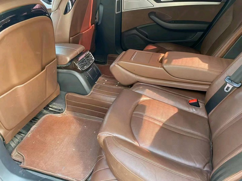 北京14年奥迪A8L4