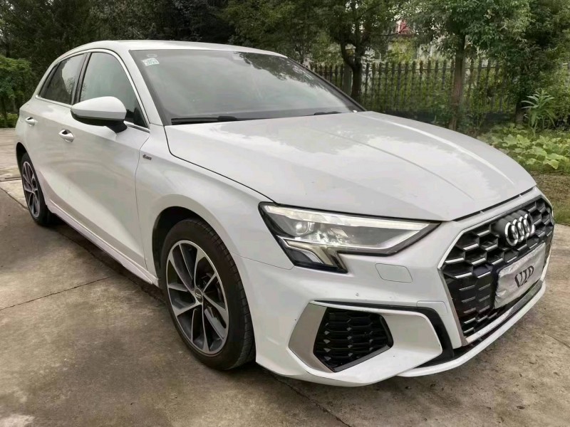 北京21年奥迪A32