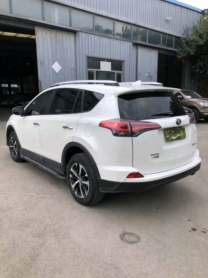 沈阳18年丰田RAV4荣放3