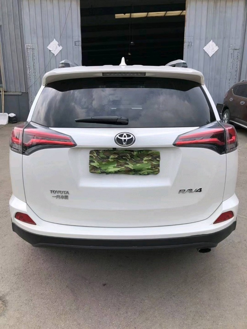 沈阳18年丰田RAV4荣放4
