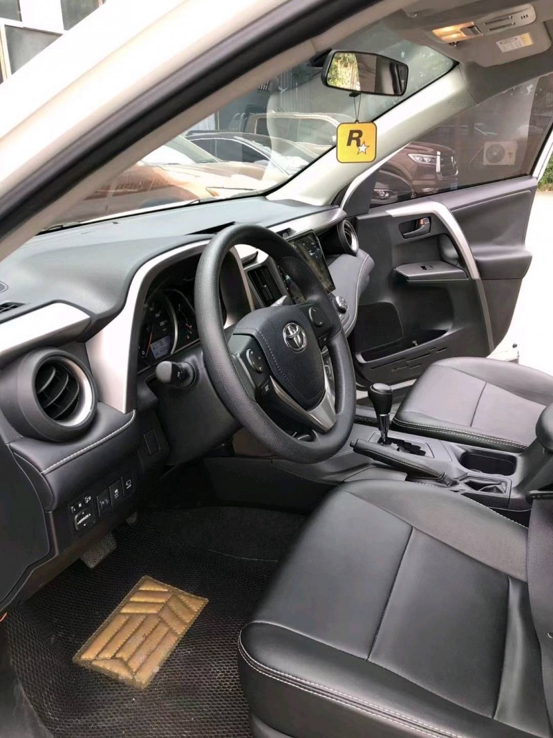 沈阳18年丰田RAV4荣放8