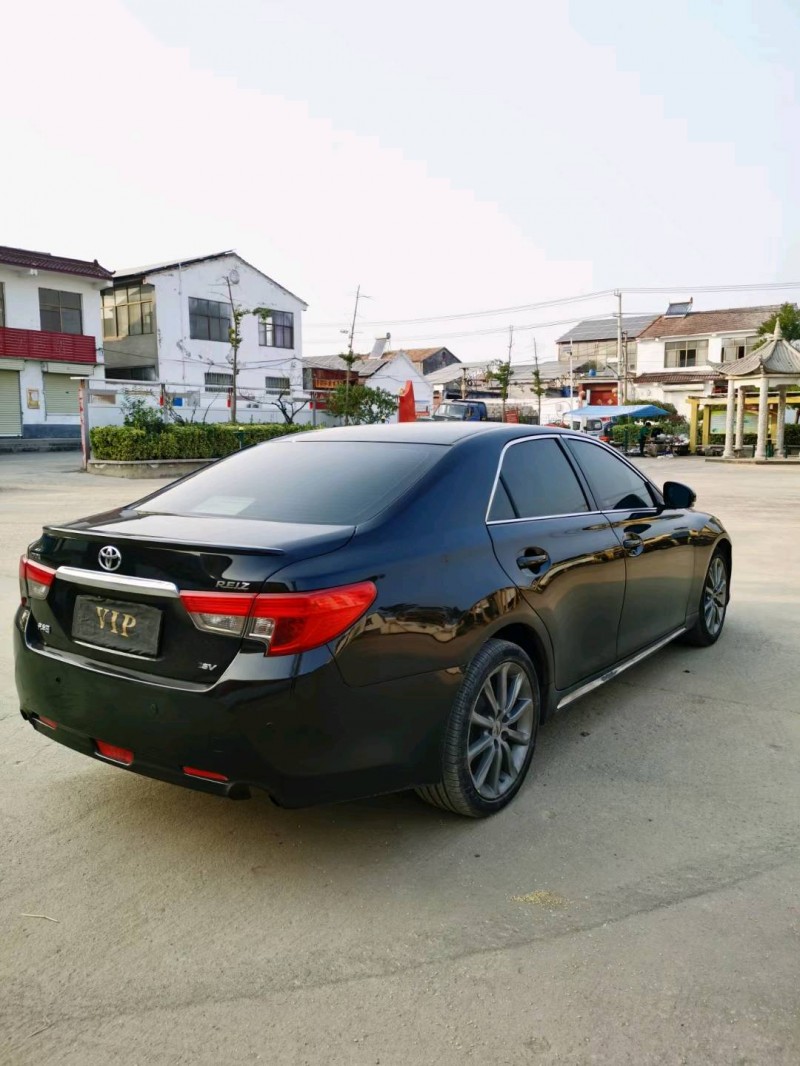 徐州14年丰田锐志3