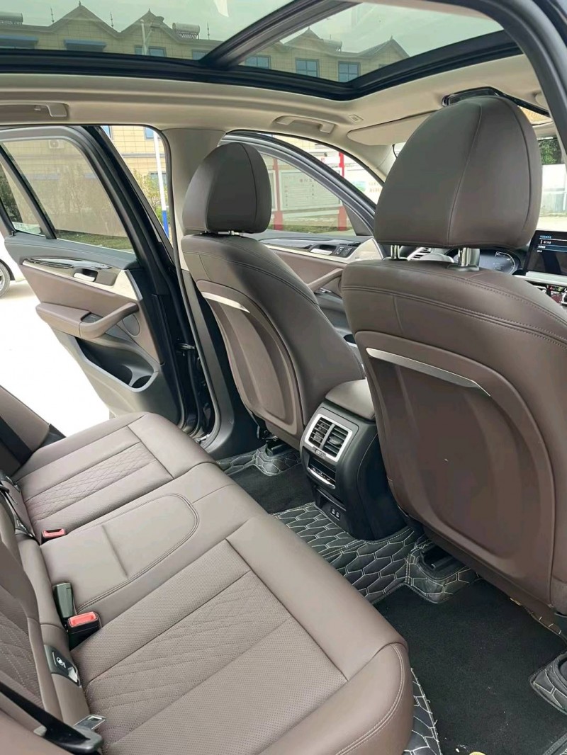 徐州21年宝马X34