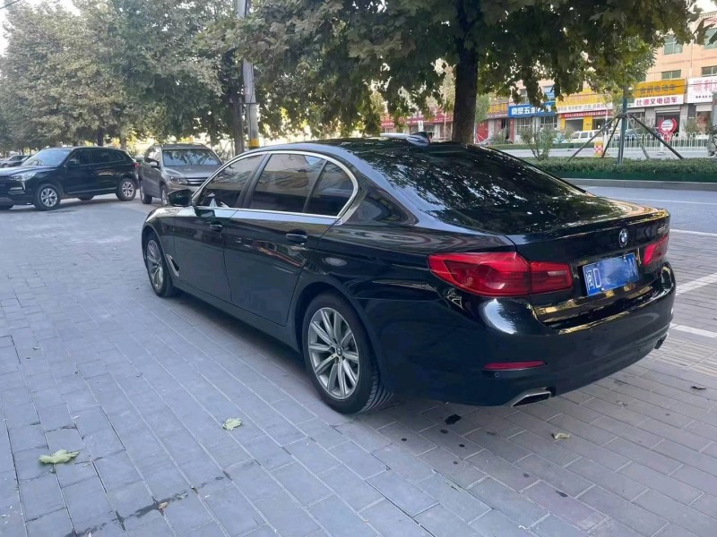 东莞18年宝马5系8