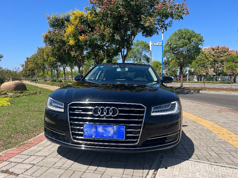 泰州16年奥迪A8L8